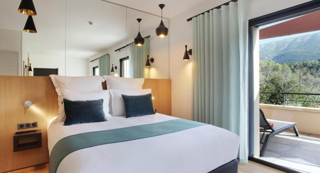 Hotel Sainte Victoire Vauvenargues Eksteriør bilde