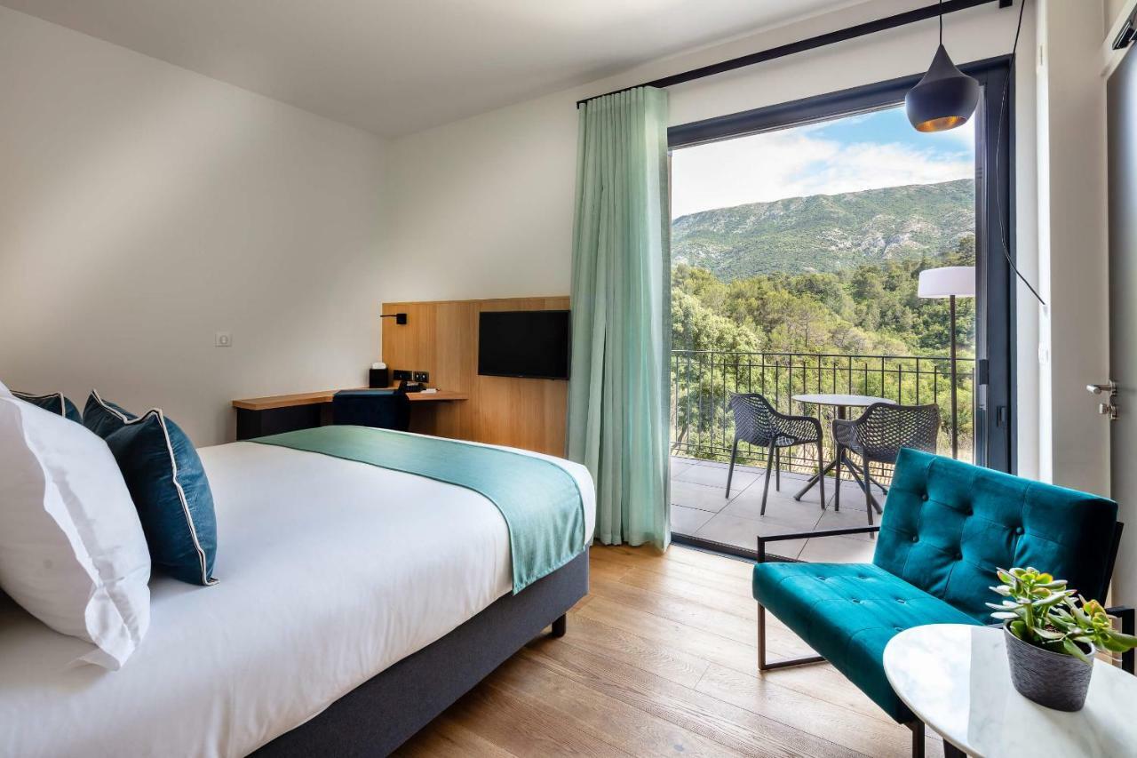 Hotel Sainte Victoire Vauvenargues Eksteriør bilde
